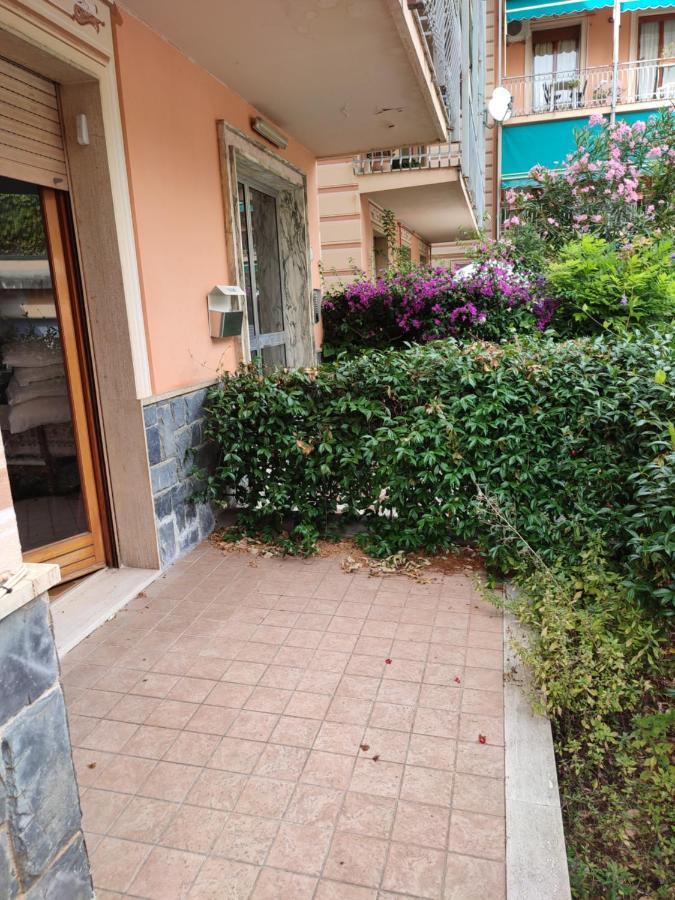 La Casa Di Yuri - Free Private Parking & Air Conditioning Recco Exterior photo
